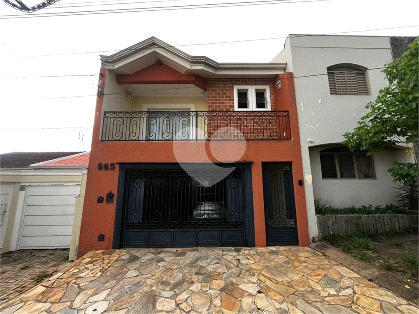 Casa à venda com 4 quartos, sendo 2 suítes,  em Vila Barth, Itapetininga, SP
