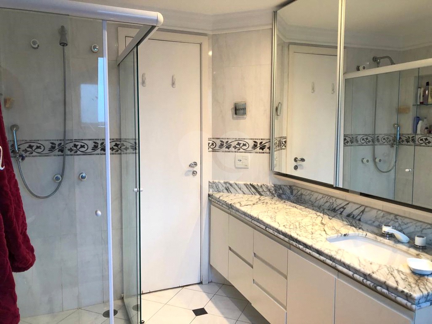 Apartamento à venda com 4 quartos, sendo 3 suítes,  em Cidade Monções, São Paulo, SP