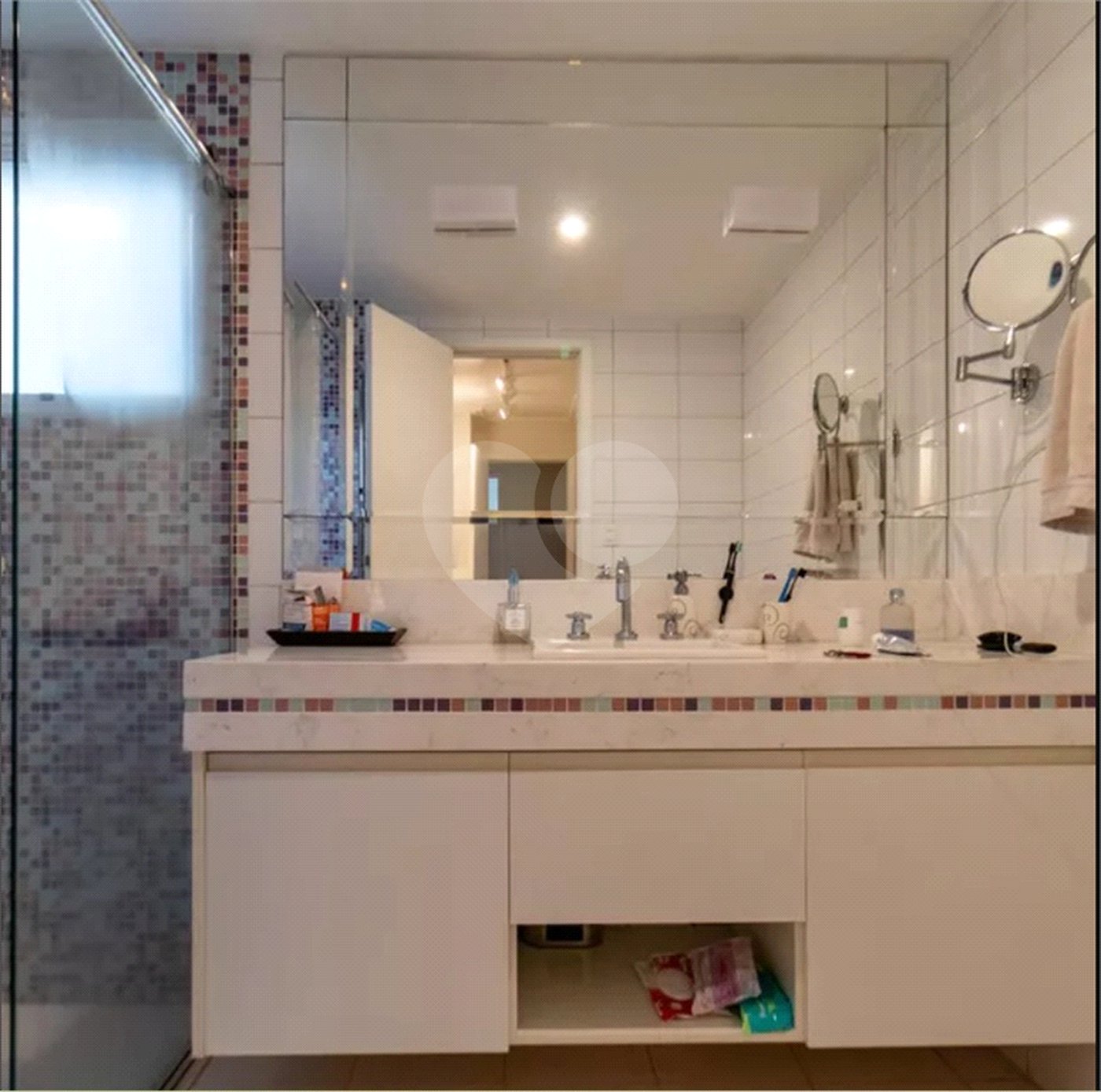 Apartamento à venda com 3 quartos, sendo 2 suítes,  em Várzea da Barra Funda, São Paulo, SP