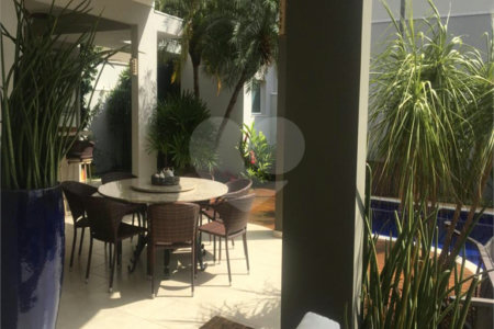 Casa à venda com 3 suítes no condomínio Jardim Vila Paradiso, Indaiatuba - SP