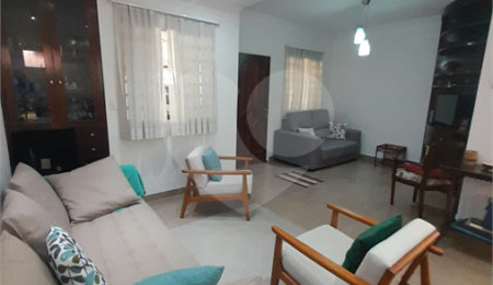 Casa à venda com 4 quartos, sendo 1 suíte,  em Vila Guarani, Jundiaí, SP