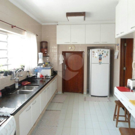 Casa à venda com 4 quartos, sendo 1 suíte, em Santana, São Paulo, SP