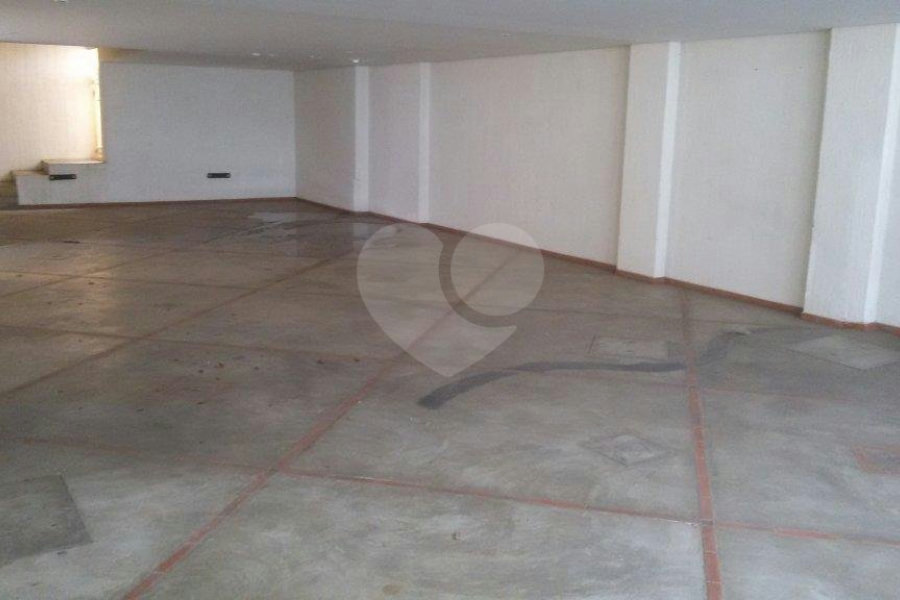 Casa à venda ou para alugar com 4 suítes no condomínio Chácara Francesa, São Paulo - SP
