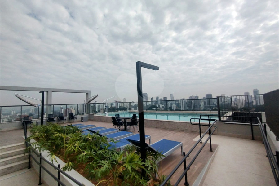 Apartamento à venda ou para alugar com 1 quarto em Pinheiros, São Paulo, SP