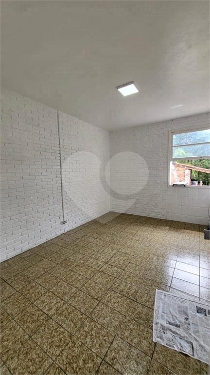 Chácara à venda com 3 quartos, sendo 2 suítes, em Planalto Verde, São Roque, SP