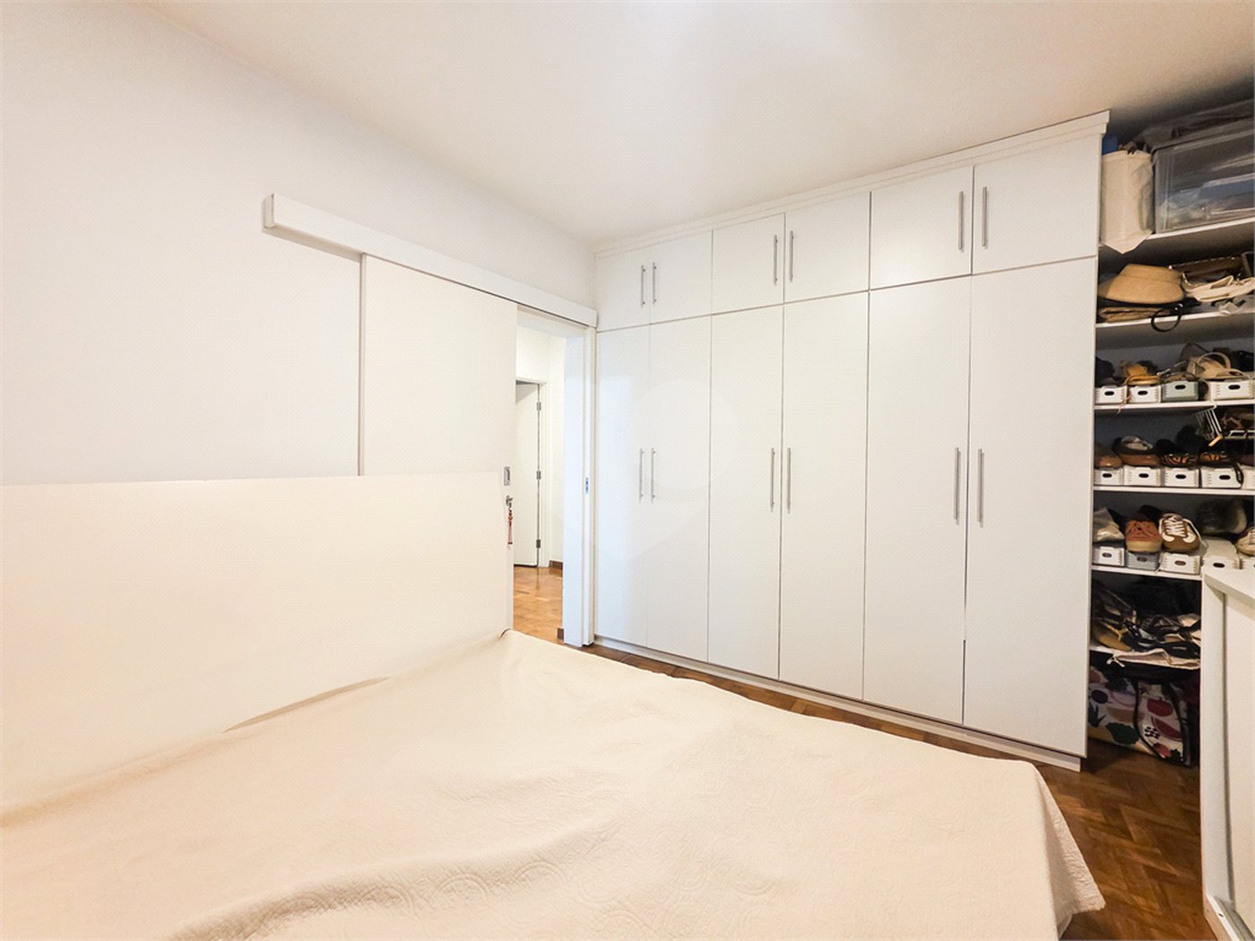 Apartamento à venda com 3 quartos, sendo 1 suíte, em Jardim Paulista, São Paulo, SP