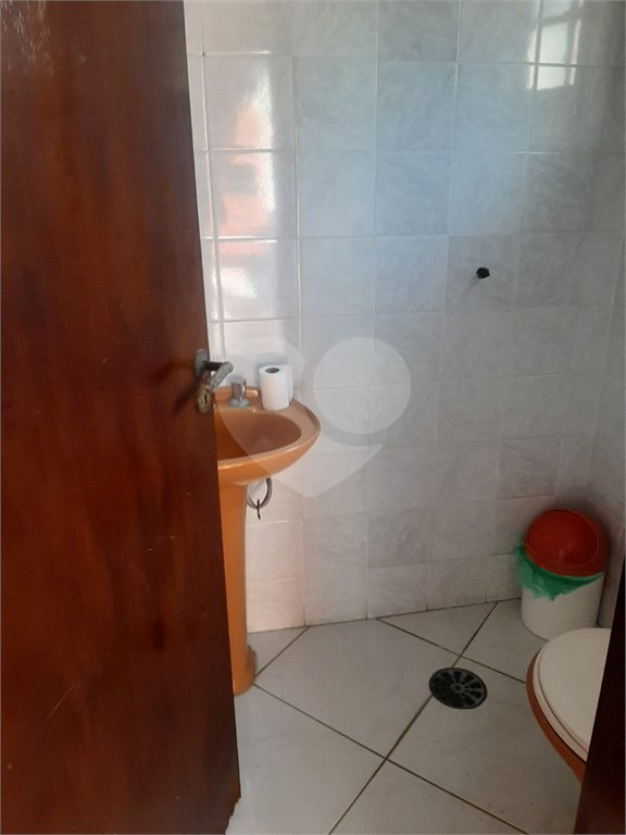 Sobrado à venda com 3 quartos, sendo 1 suíte, em Tremembé, São Paulo, SP