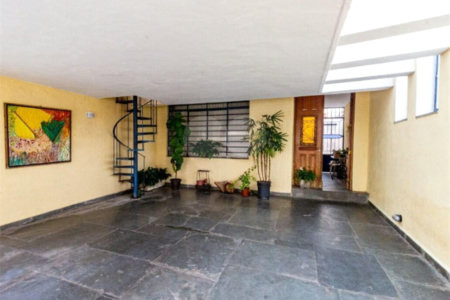 Casa à venda com 3 quartos, sendo 2 suítes, em Jardim Brasil (zona Sul), São Paulo, SP