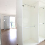 Apartamento à venda com 3 quartos, sendo 1 suíte, em Alto da Boa Vista, São Paulo, SP