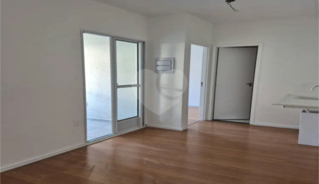Apartamento à venda com 2 quartos em Vila Sônia, São Paulo, SP