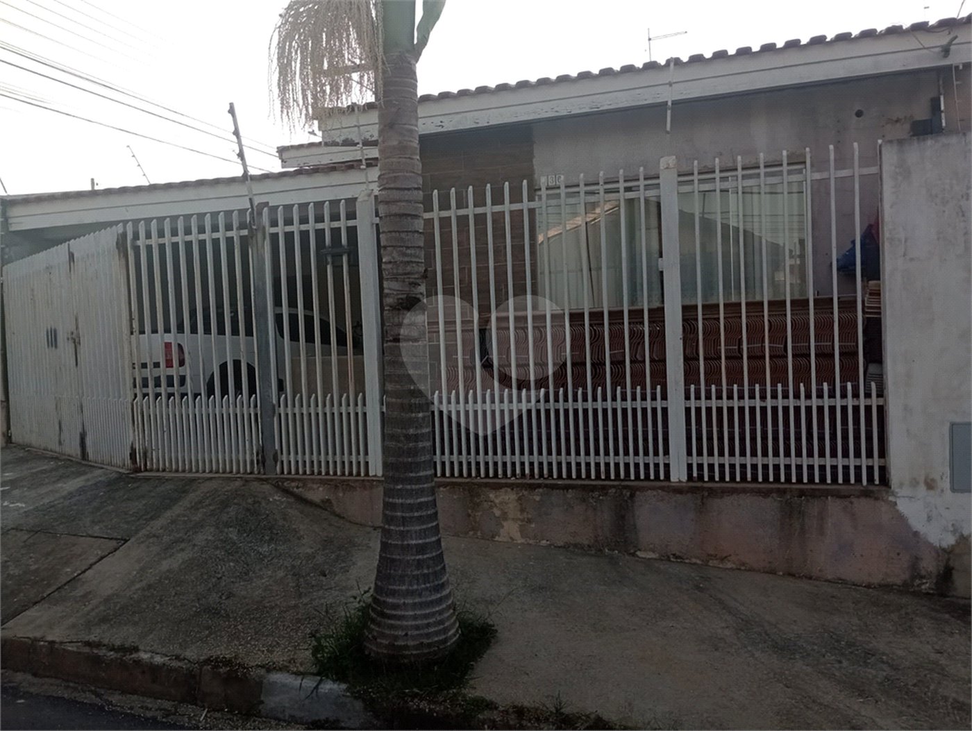 Casa à venda ou para alugar com 3 quartos, sendo 1 suíte, em Jardim Alvorada, Itapetininga, SP