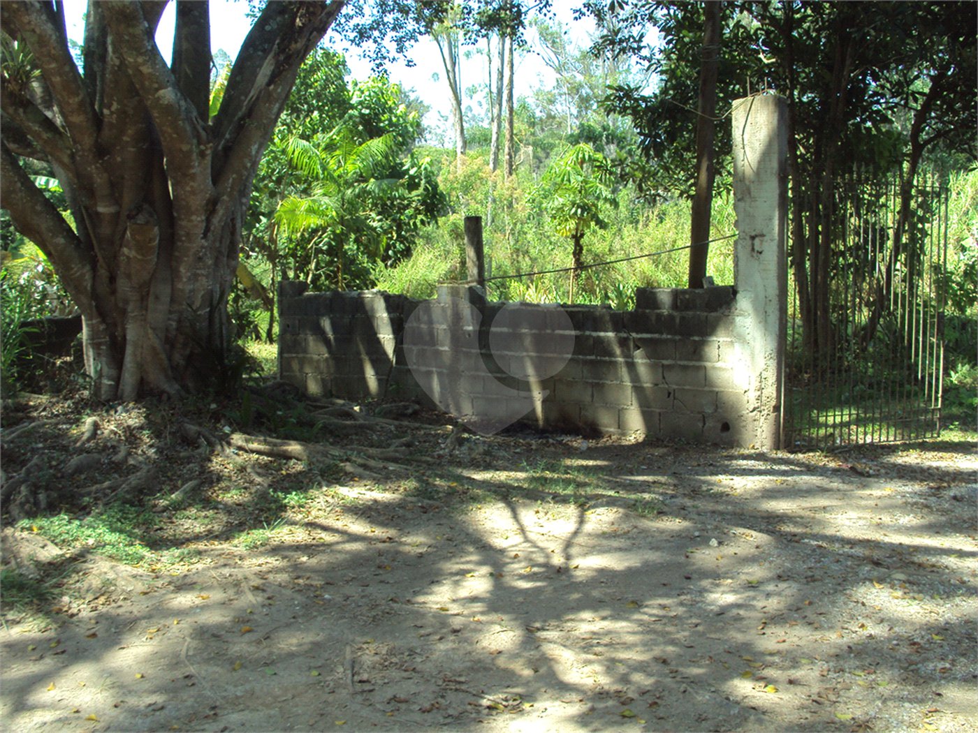 Chácara à venda com 1 quarto em Cruz das Almas, Biritiba-mirim, SP