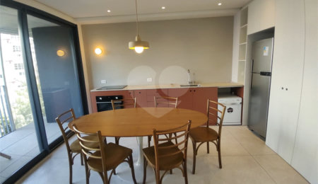 Apartamento à venda ou para alugar com 1 suíte em Jardim das Bandeiras, São Paulo, SP