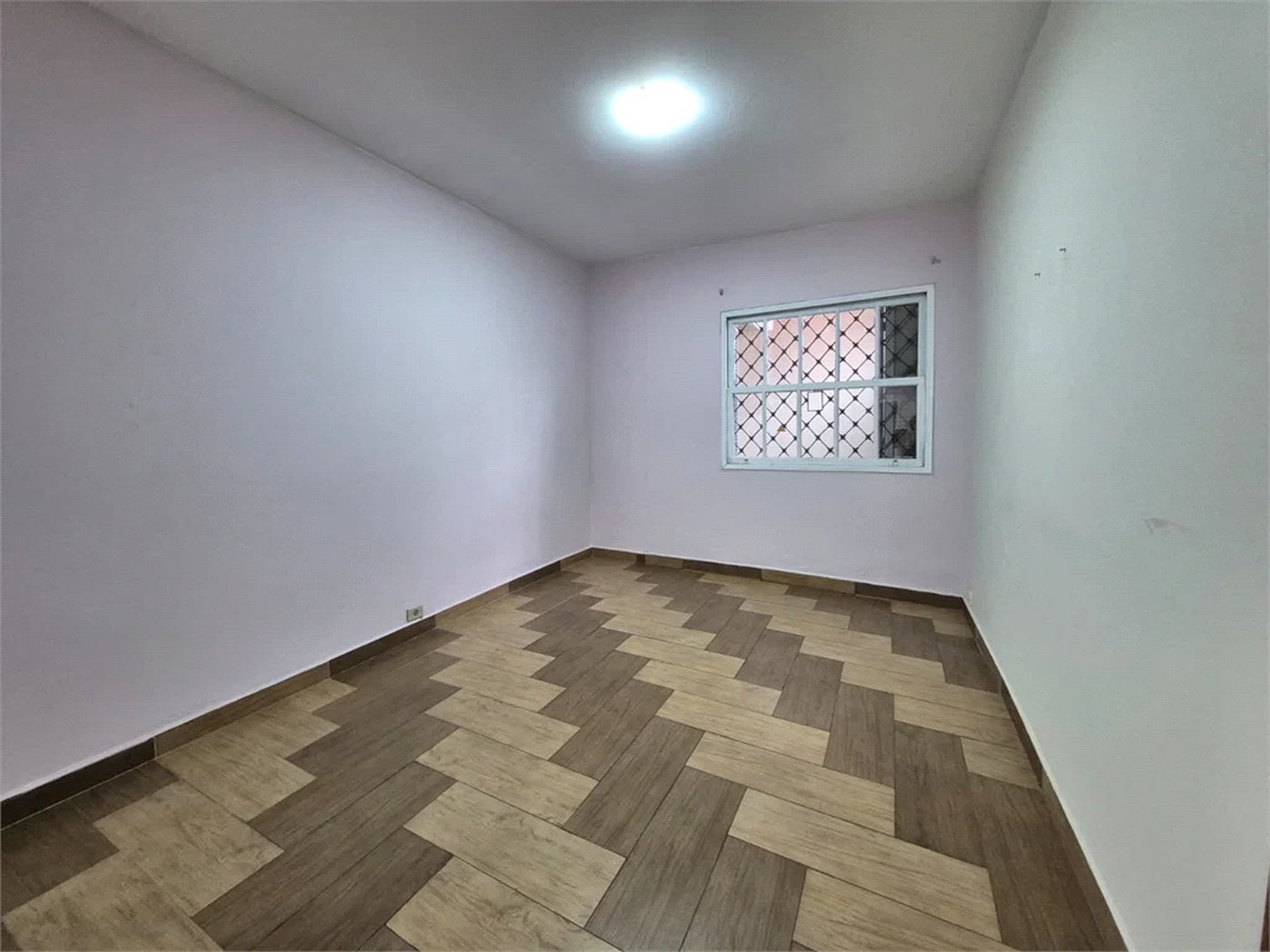 Casa à venda com 2 quartos em Jardim Pinheiros, São Paulo, SP