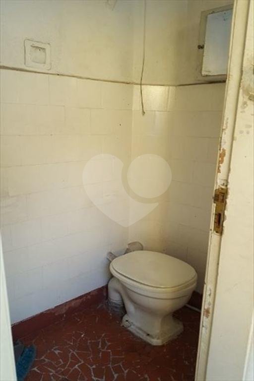 Sobrado à venda com 4 quartos, sendo 1 suíte, em Vila Monumento, São Paulo, SP