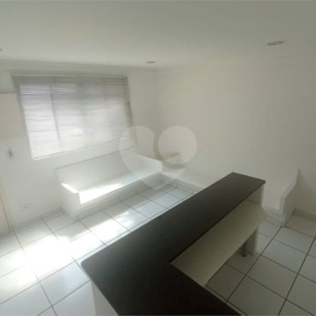 Sobrado à venda com 2 quartos em Santana, São Paulo, SP