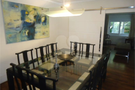 Casa à venda com 3 quartos, sendo 2 suítes,  em Vila Tramontano, São Paulo, SP