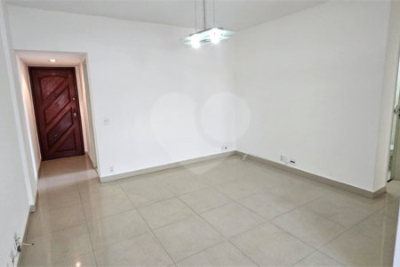 Apartamento à venda com 2 quartos, sendo 1 suíte,  em Tijuca, Rio de Janeiro, RJ