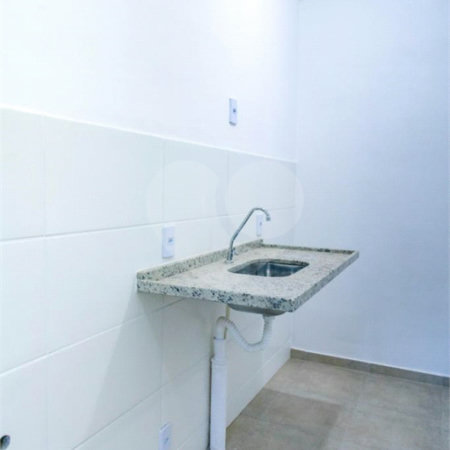 Apartamento novo para venda no condomínio Reserva dos Pinhais.