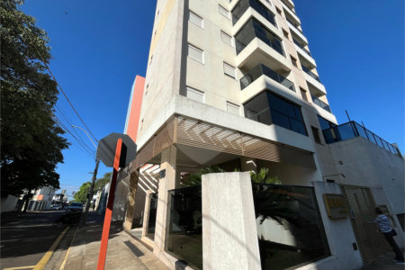 Apartamento mobiliado com 2 dormitórios sendo 1 suíte