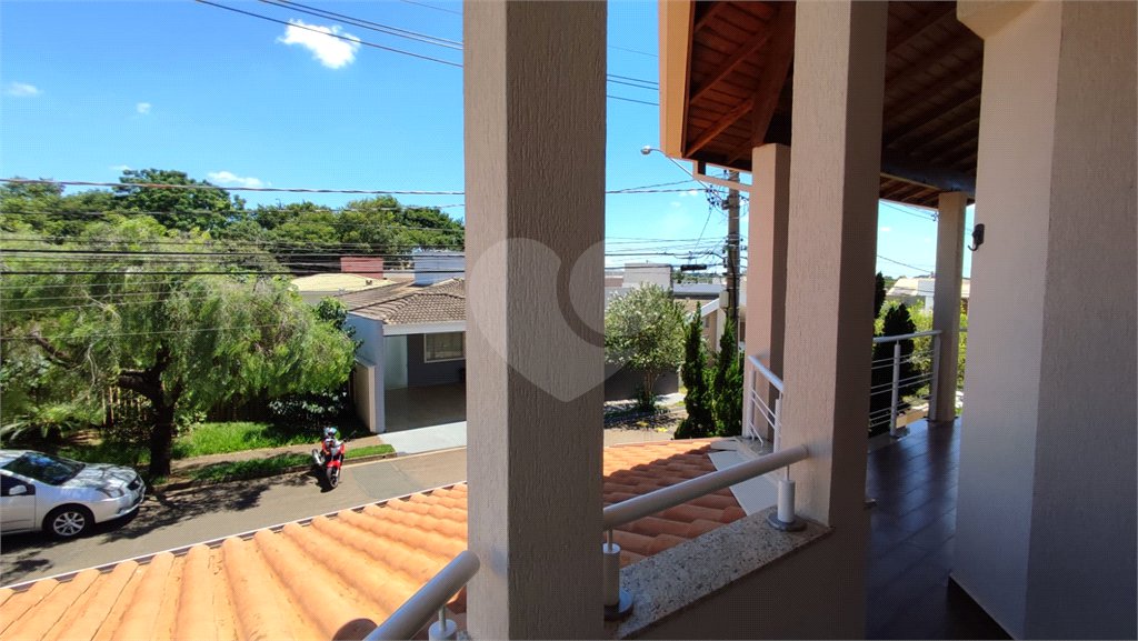 Casa à Venda de 5 dormitórios em São Carlos, no Residencial Eldorado
