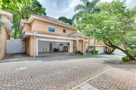 Casa à venda com 4 suítes no condomínio The Buckingham, São Paulo - SP