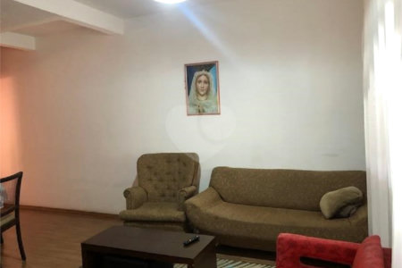 Sobrado à venda com 2 quartos em Vila Vitório Mazzei, São Paulo, SP