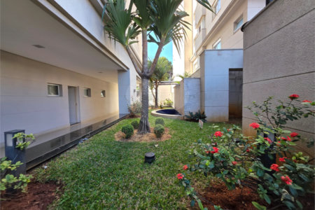 Apartamento à venda com 4 quartos, sendo 2 suítes, em Vila Paulicéia, São Paulo, SP
