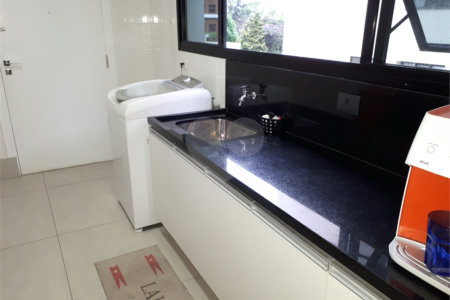 Apartamento à venda com 4 quartos, sendo 3 suítes, em Campo Belo, São Paulo, SP