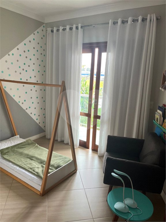 Casa à venda com 3 quartos, sendo 1 suíte,  em Vila Suissa, Mogi das Cruzes, SP