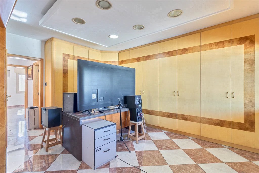 Casa à venda com 3 quartos, sendo 1 suíte, em Brooklin Paulista, São Paulo, SP
