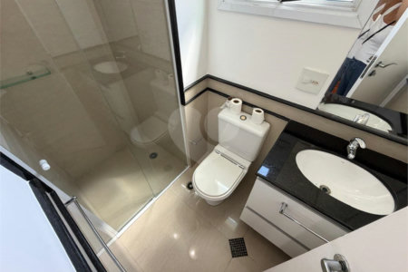 Apartamento à venda com 3 suítes em Santa Teresinha, São Paulo, SP