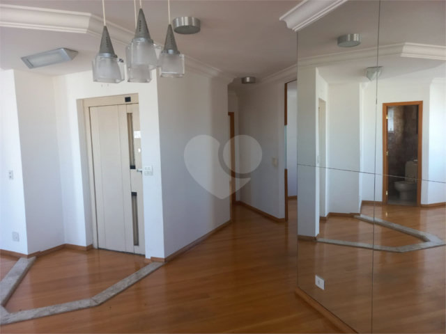 Apartamento à venda com 3 quartos, sendo 2 suítes,  em Santana, São Paulo, SP