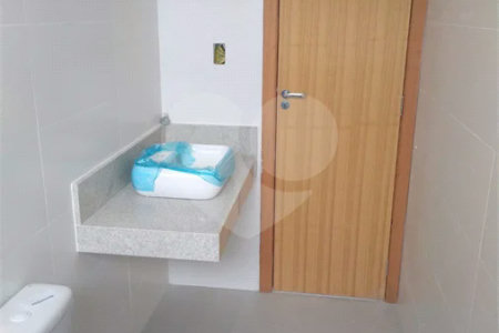 Residência completa com 3 quartos, suíte e área gourmet