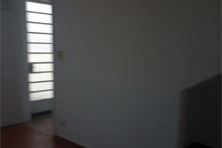 Sobrado à venda com 3 quartos em Vila Romana, São Paulo, SP
