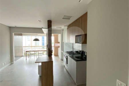Apartamento para alugar com 2 quartos, sendo 1 suíte,  em Vila Gertrudes, São Paulo, SP