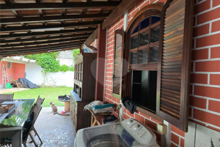 Casa à venda com 2 quartos, sendo 1 suíte, em Ressaca, Atibaia, SP