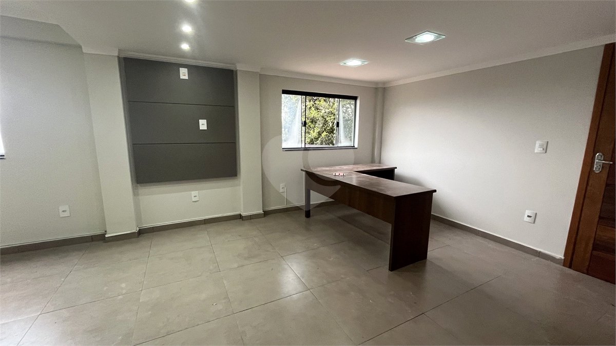 Salão Comercial para alugar em Vila Junqueira, Atibaia, SP