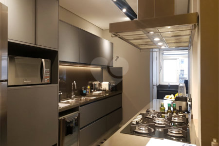 Apartamento à venda com 2 quartos, sendo 1 suíte, em Higienópolis, São Paulo, SP