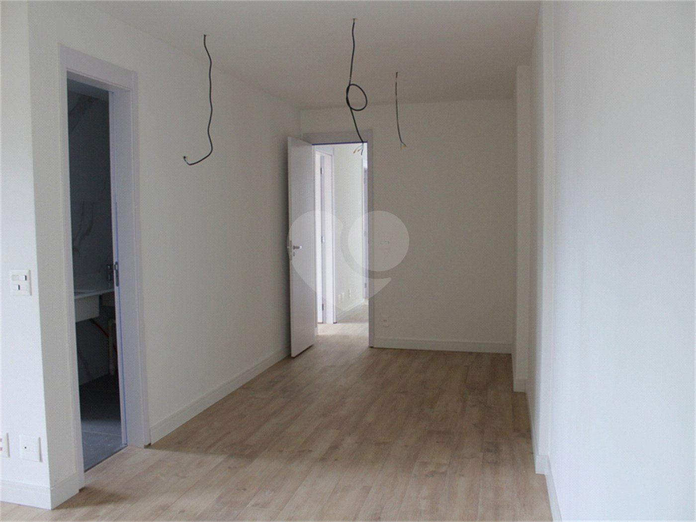 Apartamento à venda com 3 suítes em Pinheiros, São Paulo, SP