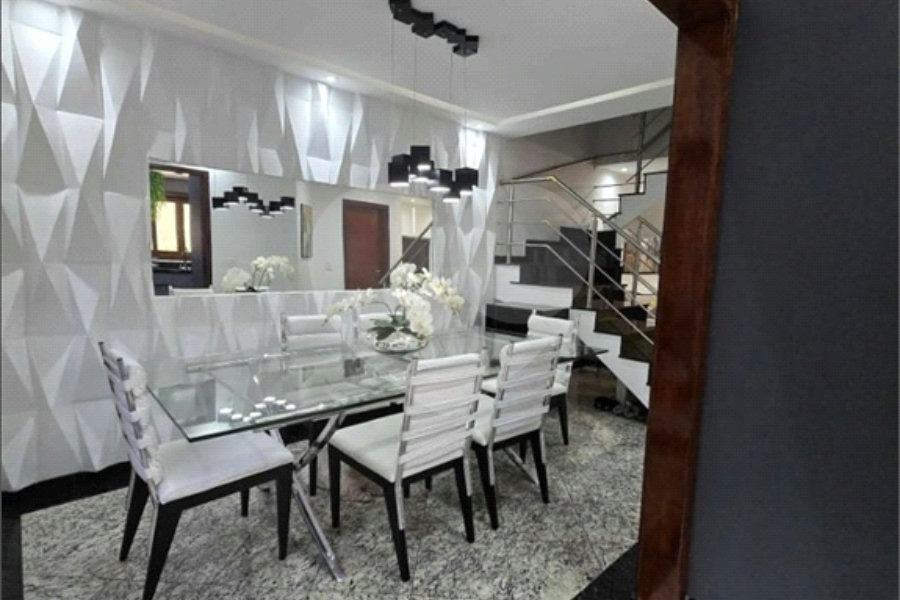 Casa à venda com 4 quartos, sendo 2 suítes, no condomínio Bosque dos Pássaros, São Paulo - SP