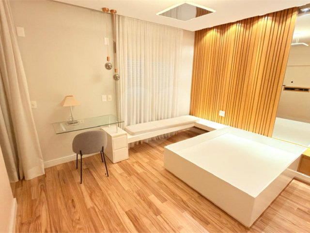 Apartamento à venda com 4 suítes em Santana, São Paulo, SP