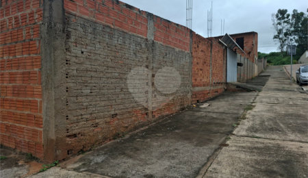 Casa à venda com 3 quartos em Vila Santana, Itapetininga, SP