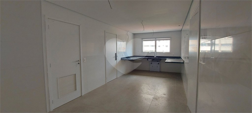Apartamento à venda com 4 suítes em Santana, São Paulo, SP