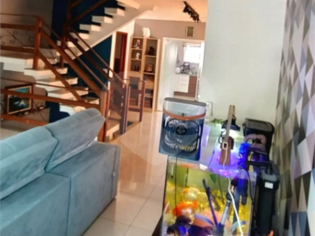 Casa à venda com 4 quartos, sendo 1 suíte,  em Santana, São Paulo, SP