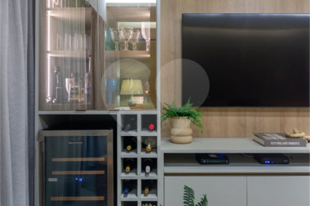 Apartamento à venda com 3 quartos, sendo 1 suíte, em Pitangueiras, Guarujá, SP