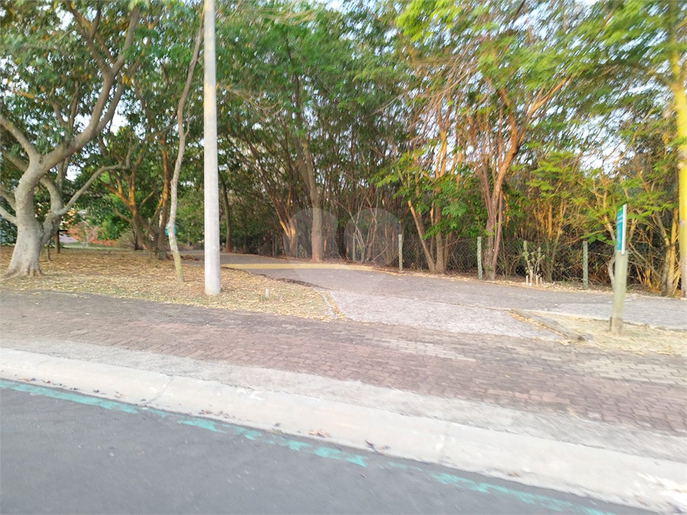 Terreno à venda no condomínio Lagos D Icarai, Salto - SP