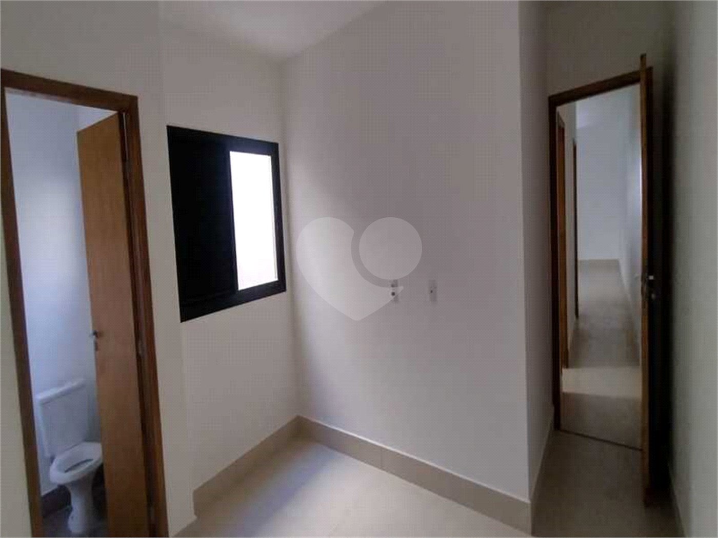 Casa à venda com 2 quartos, sendo 1 suíte, em Parque Residencial Sabiás, Indaiatuba, SP