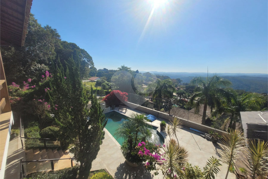 Casa para alugar com 5 quartos, sendo 2 suítes,  no condomínio Alpes de Caieiras, Caieiras - SP