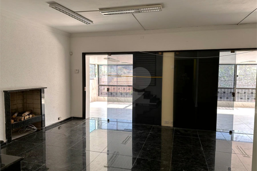 Sobrado à venda com 7 quartos, sendo 2 suítes,  em Lauzane Paulista, São Paulo, SP